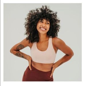 Senita Strappy Sports Bra - Blush